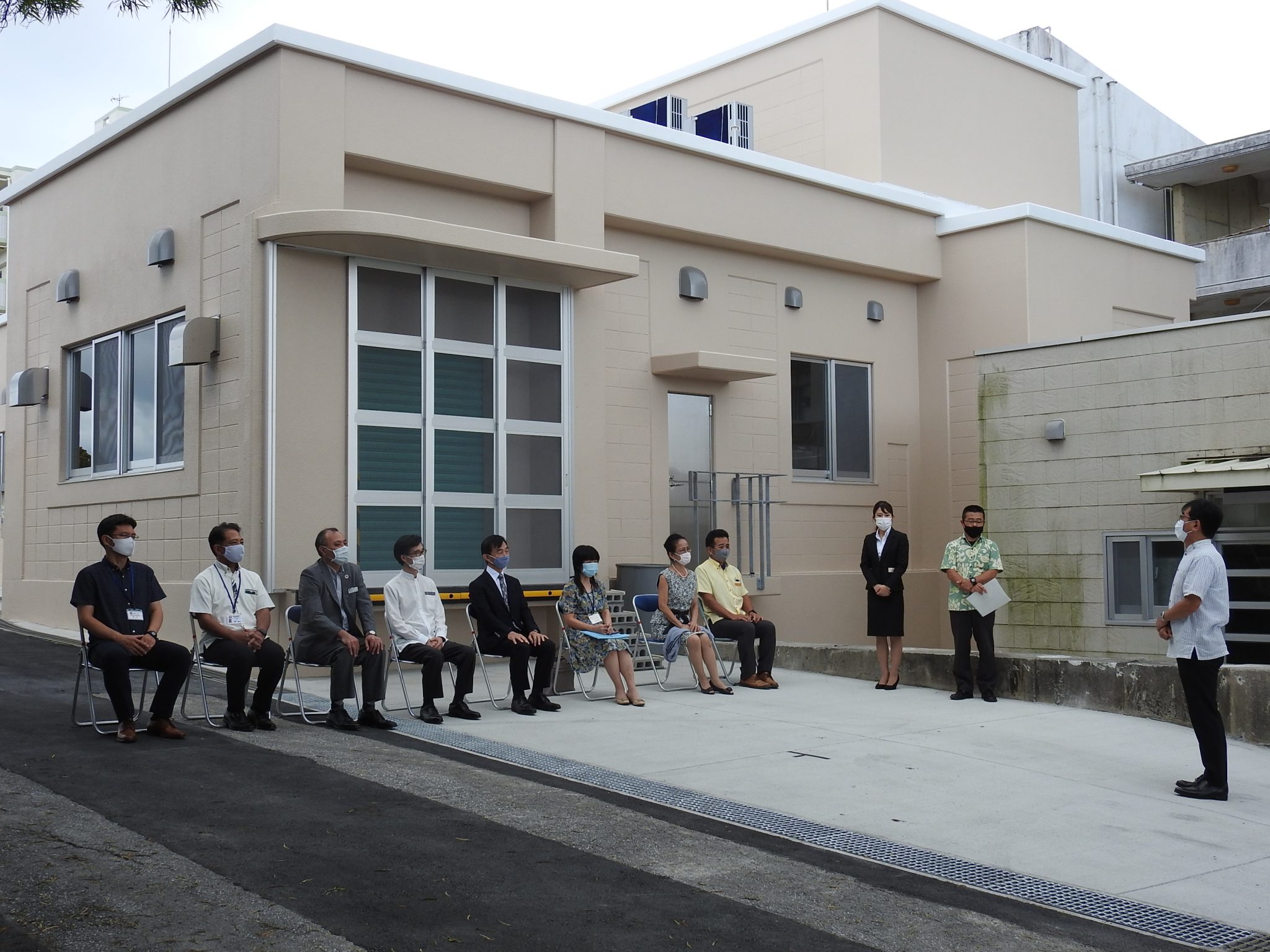 教育学部附属学校にて新給食棟内覧式が執り行われました 琉球大学 教育学部附属学校にて新給食棟内覧式が執り行われました 琉球大学