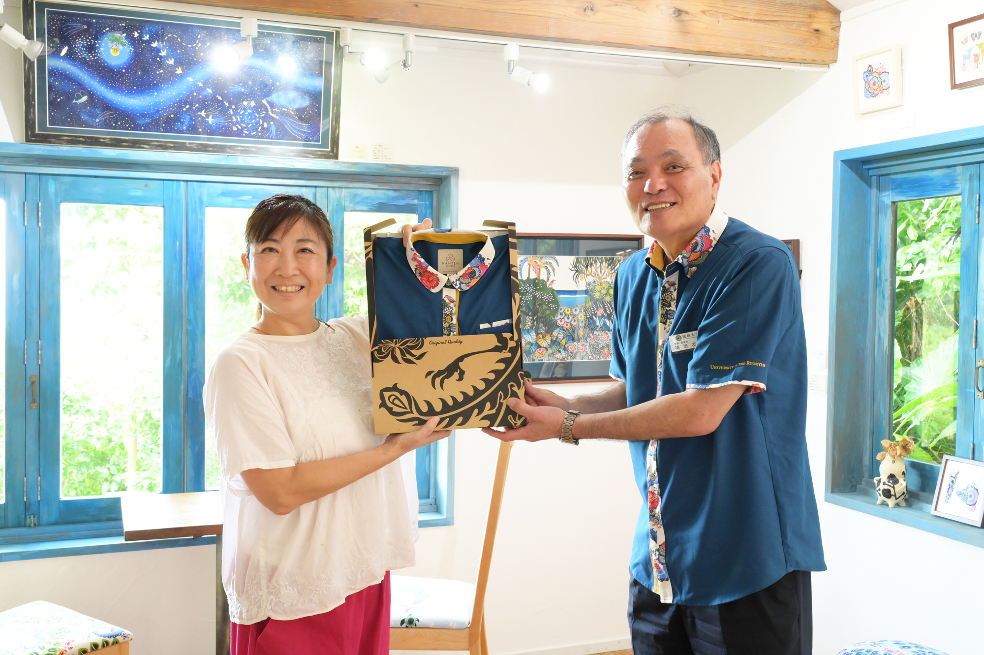 琉球大学ネーム入りかりゆしウェア贈呈式 | 琉球大学